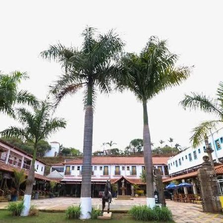 蒂拉登特斯 Pousada Santo Antonio 400M Da Maria Fumaca Segundo Andar酒店 外观 照片