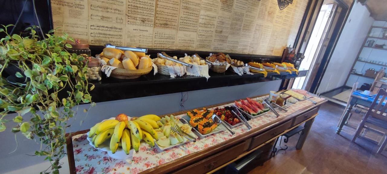 蒂拉登特斯 Pousada Santo Antonio 400M Da Maria Fumaca Segundo Andar酒店 外观 照片